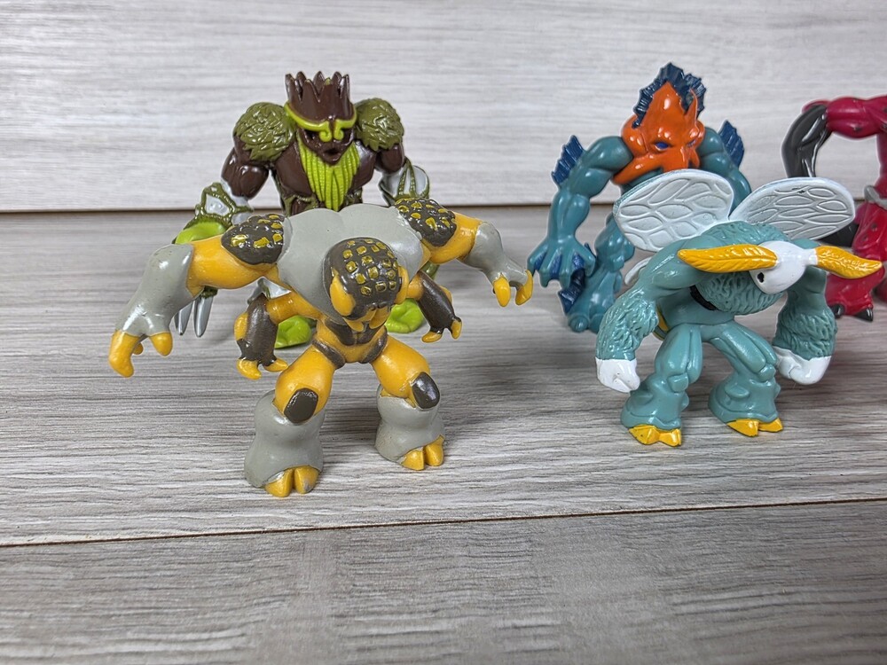 Bakugan Battle Brawlers Spin Master Creature Action Figure Set ( ) SU29